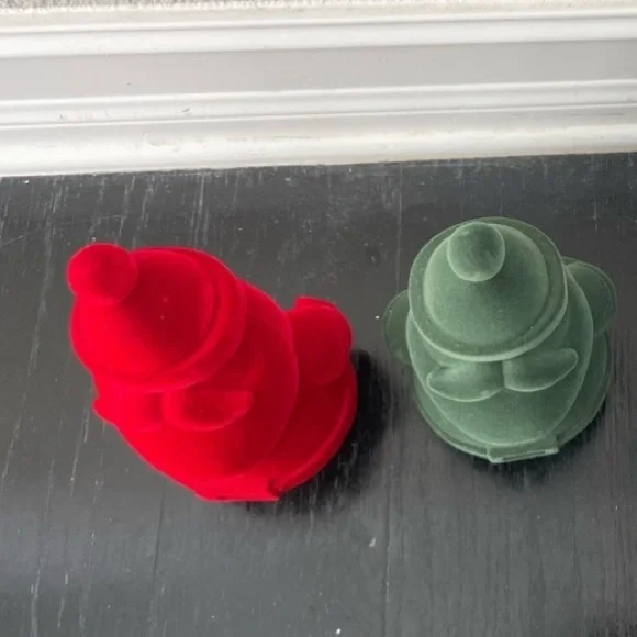 Wondershop Flocked Santas - Picture 5 of 6